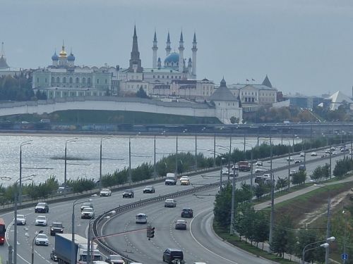 Тутарстан Пӗтӗм Раççейри III «Служение» муниципаллӑ премие хутшӑнакансен шучӗпе лидерсен шутӗнче